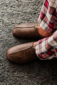 Hugo slippers Oiled Antique Men's - Shepherd of Sweden